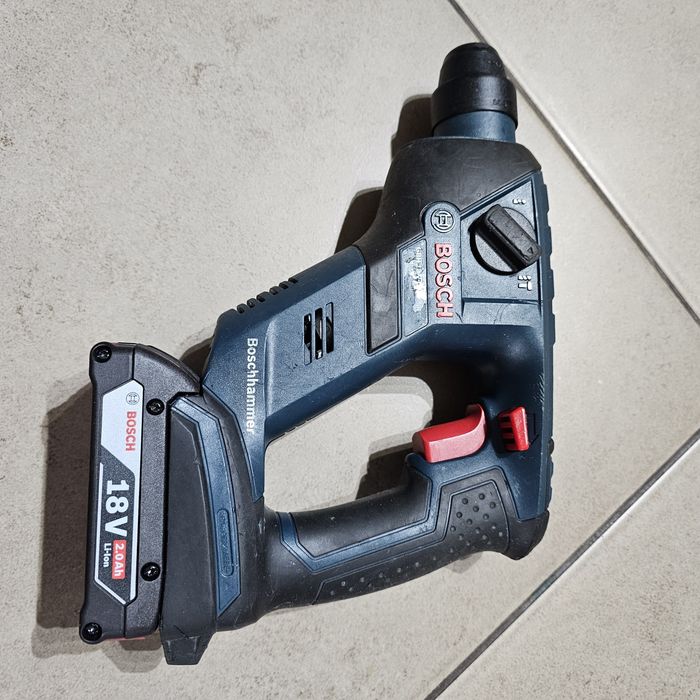 Masina gaurit cu percutie (Rotopercutor ) Bosch  GBH 18 V-Li Compact