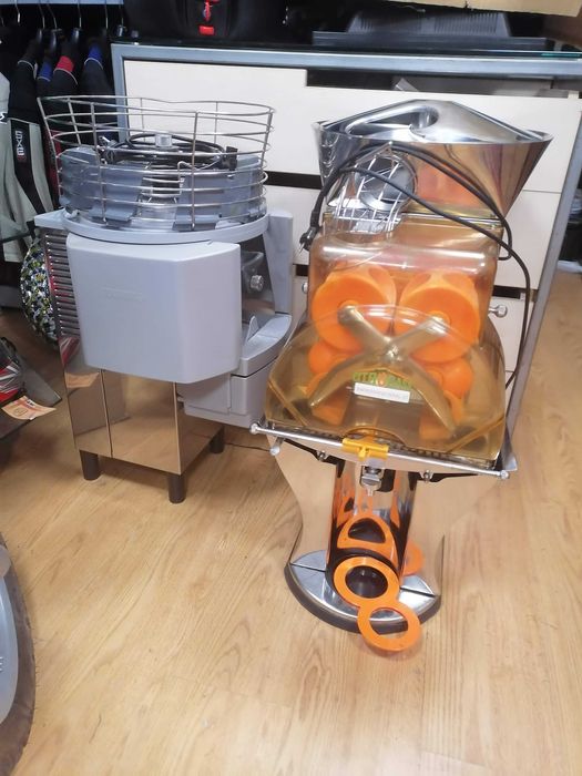 Професионална фреш машина Citrocasa Fantastic F/SB