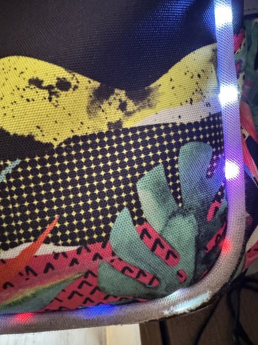 Ghiozdan Troler Coolpack LED JUNIOR PARADISE 44*31*19cm