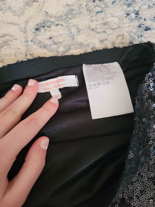 Fusta neagra de paiete