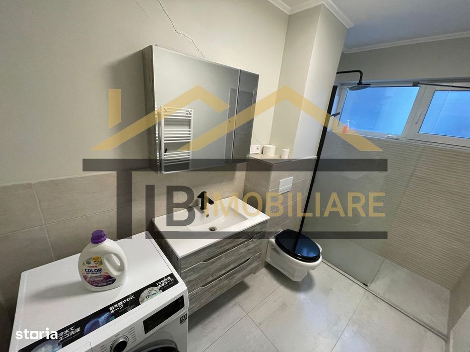 Apartament cu 2 camere, 45mp,  garaj, Zona Central