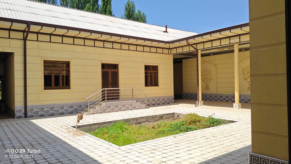 Таййор битган Ховли уй