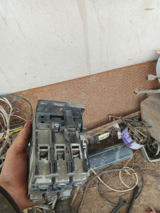 Elektron puskatel va rubinik