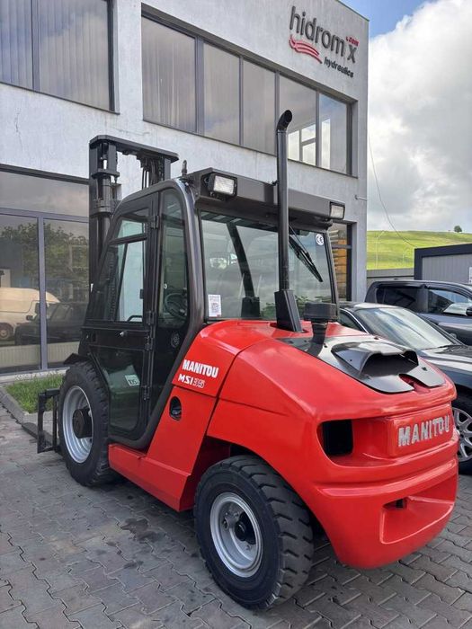 Motostivuitor Teren Accidentat MANITOU MSI-35-36-KW-4-ST-3-A An fabricație: 12/2019