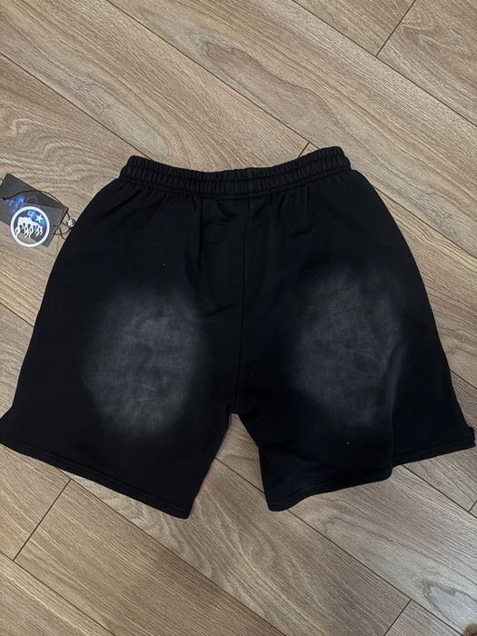 Pantaloni scurti hellstar