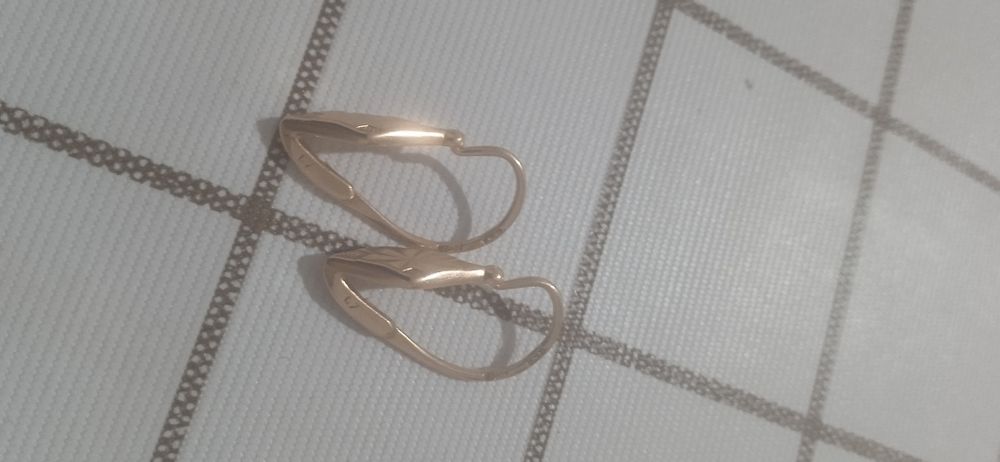 Алтын сырға.3.7 гр