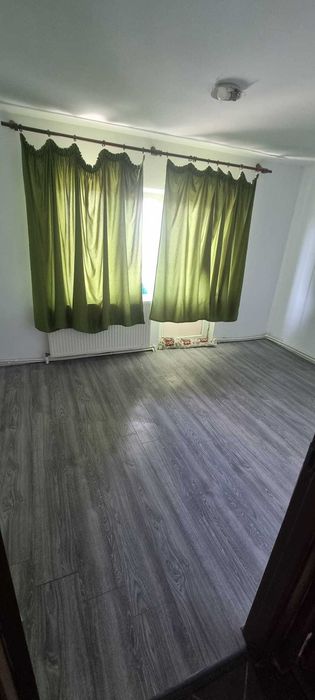 Apartment 3 camere decomandat