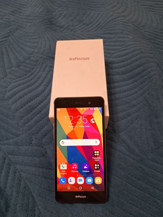 Телефон Infocus M560