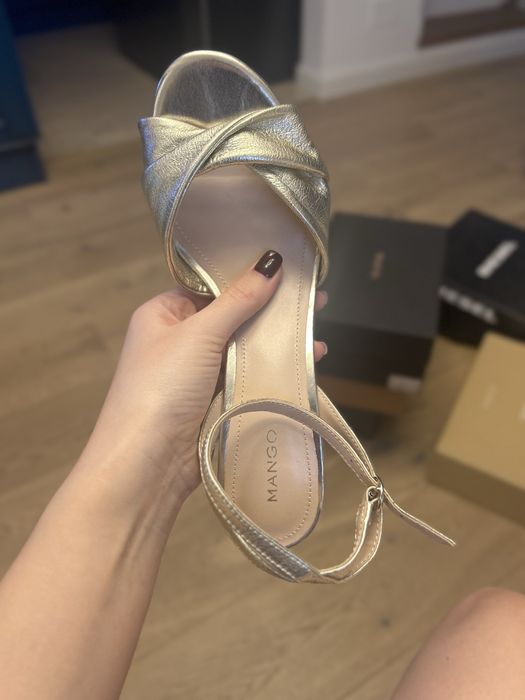 Sandale aurii Mango, masura 39
