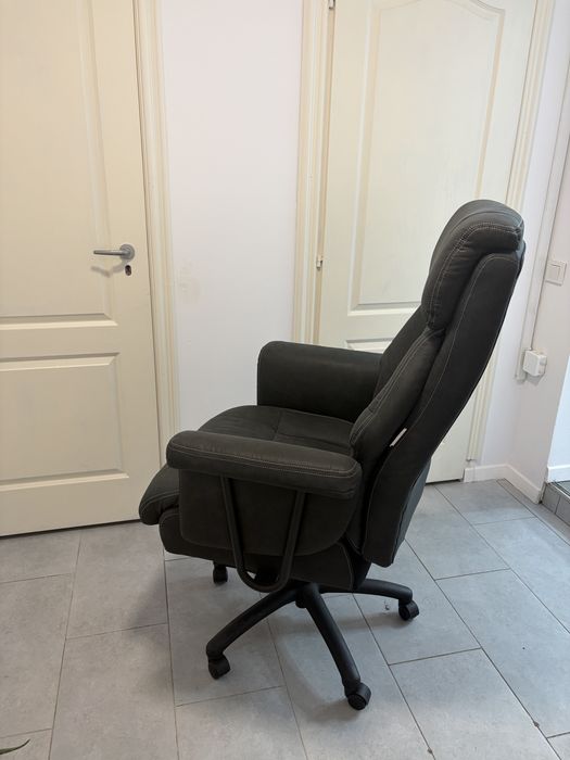 Scaun de birou directorial