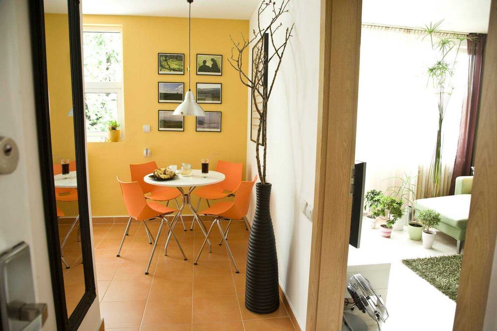 Inchiriez apartament Pajura