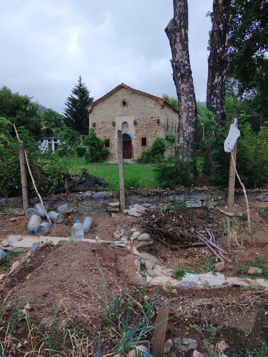 Продава се Парцел в с. Комщица, Област София-област - 1235 кв.м за 40 €/кв.м - Снимка #2