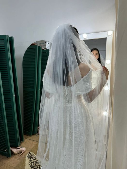 Красивое дорогое свадебное платье