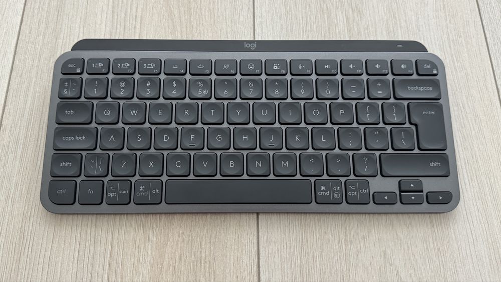Tastatură wireless Logitech MX Keys Mini for Business ca nouă