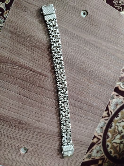 Продам мужской браслет