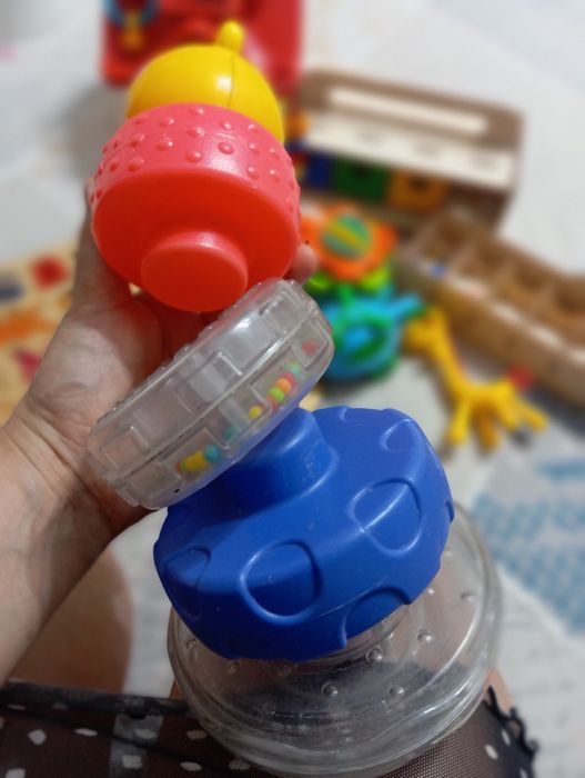 Продам игрушки детские