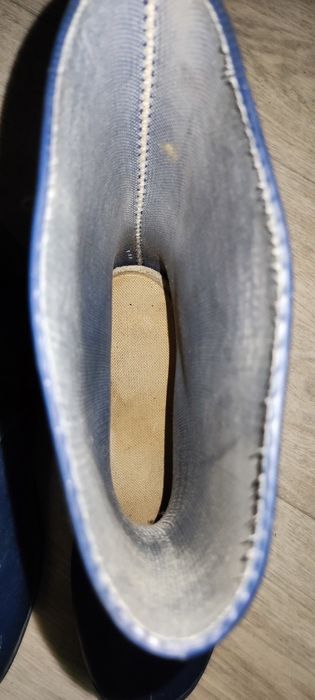 Резиновые сапоги