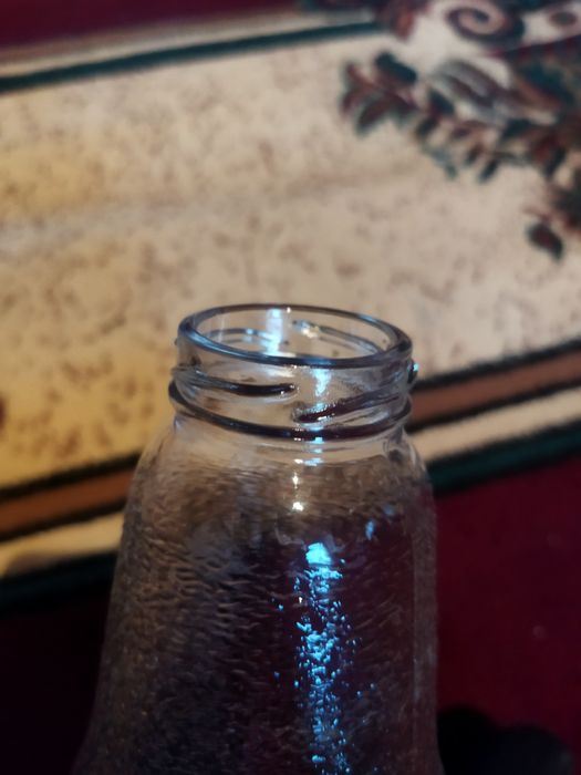 Стеклянные бутылки