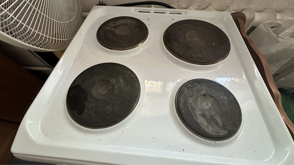 Продам плита Indesit