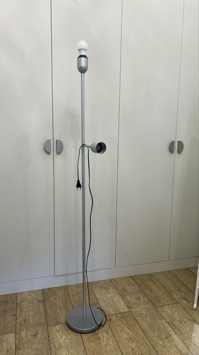 Срочно продам торшер от IKEA