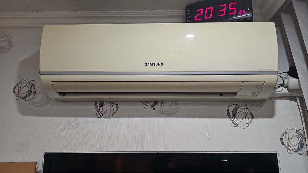 Продавам 2бр. климатици Samsung