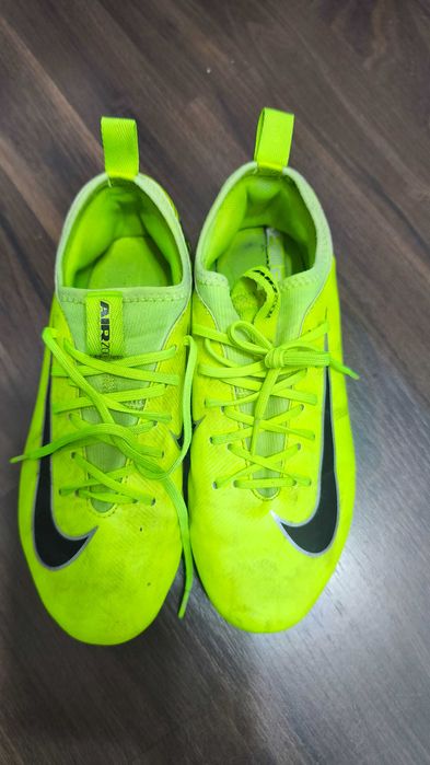 Nike Airzoom academy