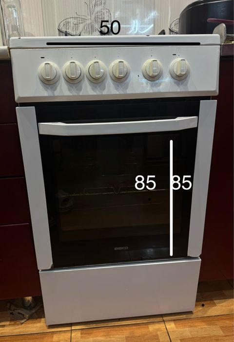 Продам газовую плиту