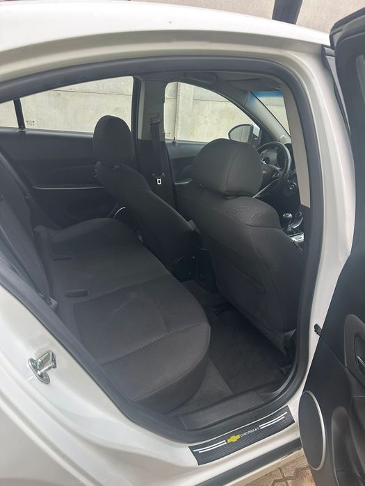 Vând Chevrolet Cruze/Schimb cu VW, Renault s au  Dacia Logan