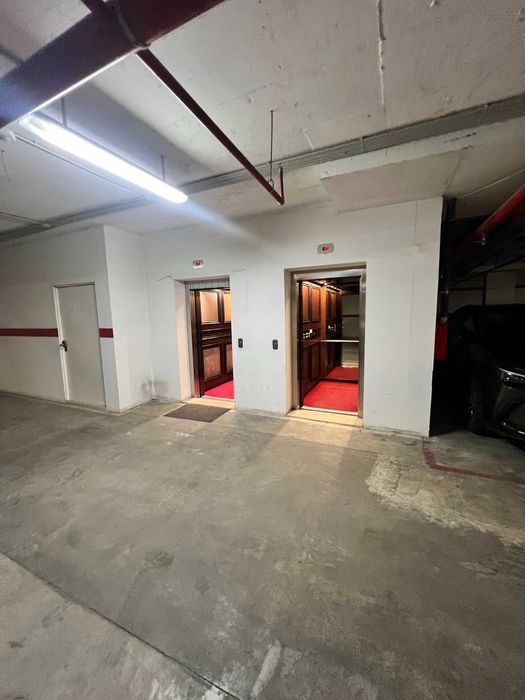 Дава се под наем Двустаен апартамент в Варна, Гръцка махала - 75 кв.м за 900 € - Снимка #13