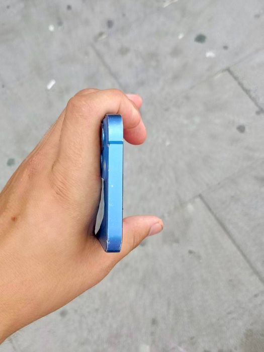 Iphone 13 xolati zor qizanlarga