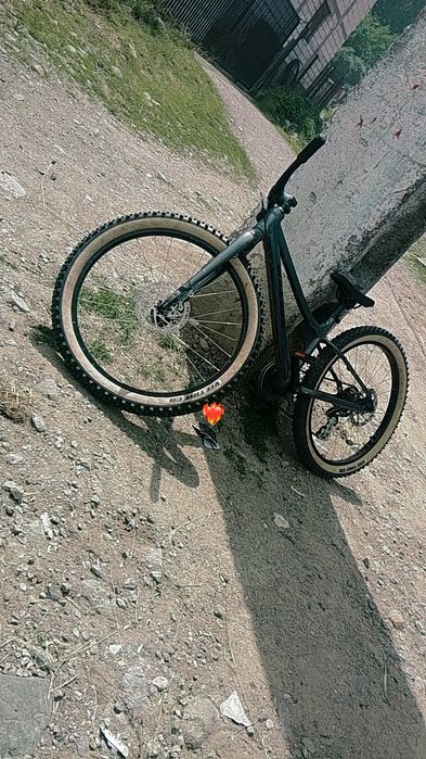 Vând bicicleta foart buna un preț ok