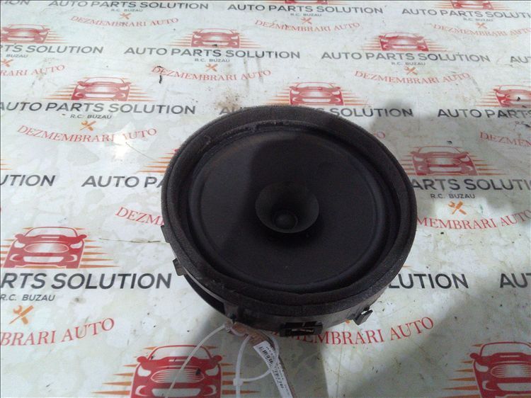 boxa fata mitsubishi asx