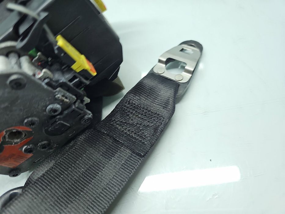 Centura stanga fata AUDI A4 (8K2, B8) [Fabr 2008-2015] OEM