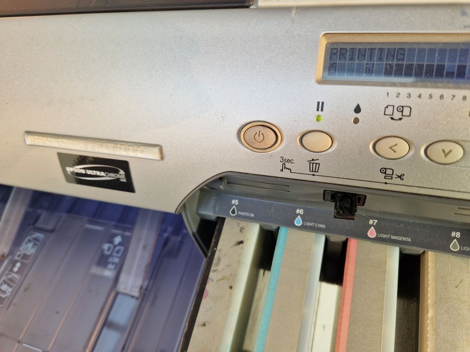 Imprimanta EPSON DTF 43 cm latime  cap special care  nu infunda alb