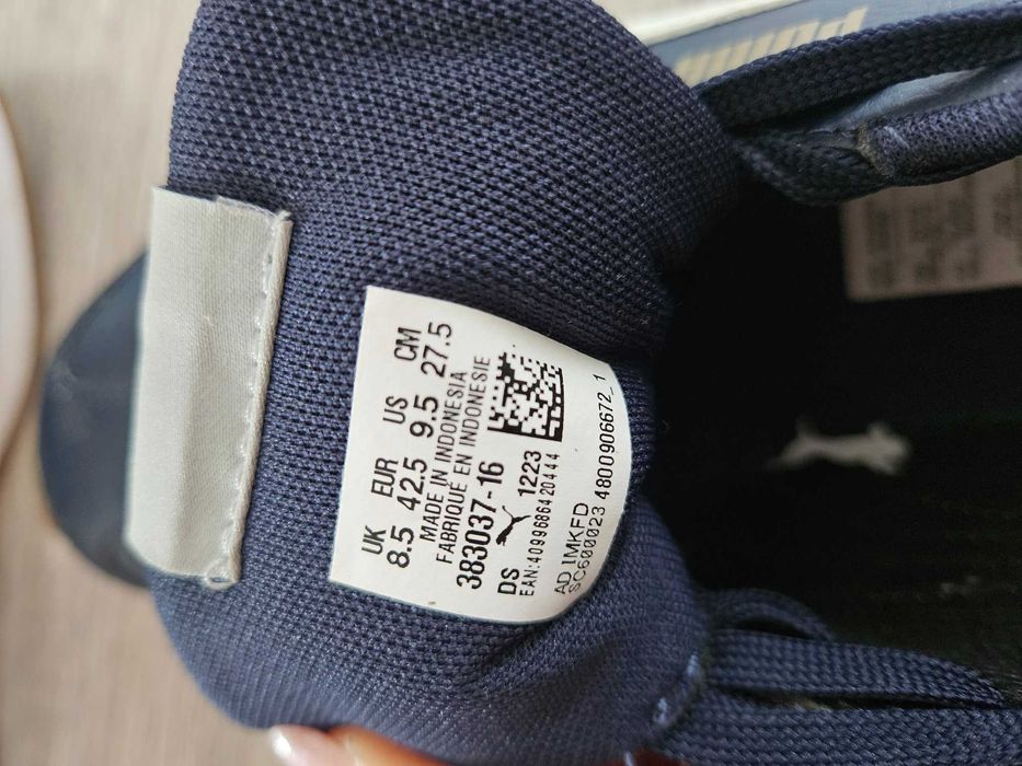 Adidași Puma marimea 42.5