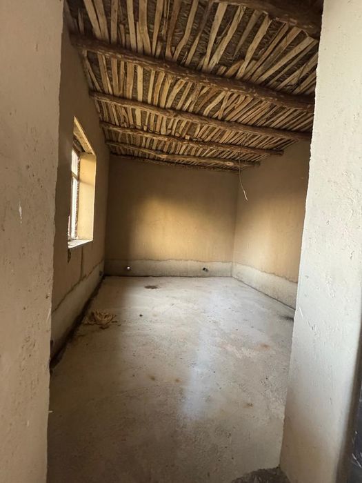 Уй сотилади 30000$