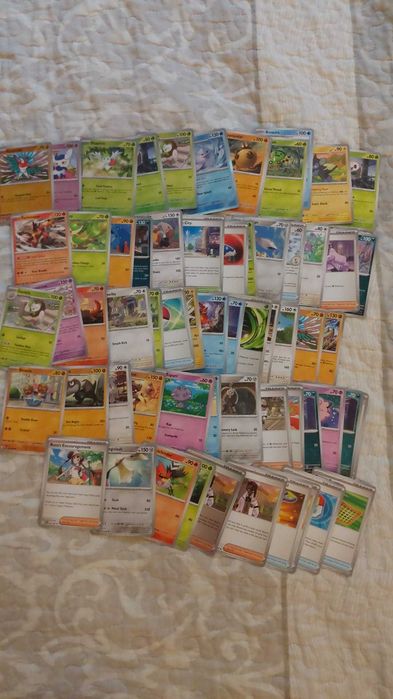 Lot 200+ Carti POKEMON in engleza (pret negociabil)