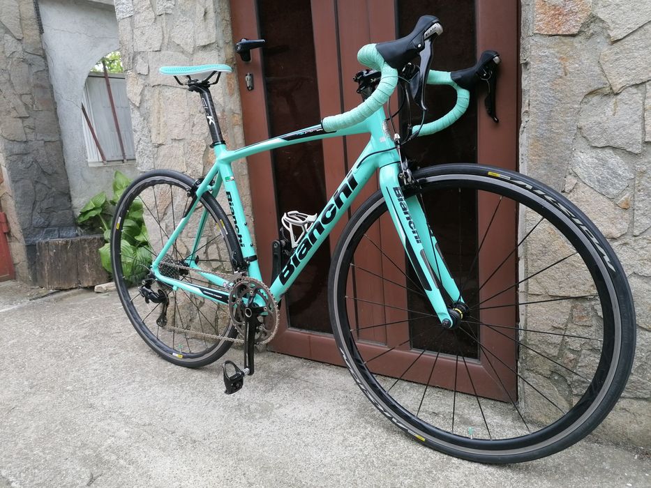 Шосеен BIANCHI  2*11 Shimano 105