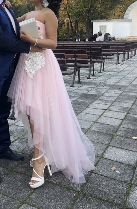 Официални рокли