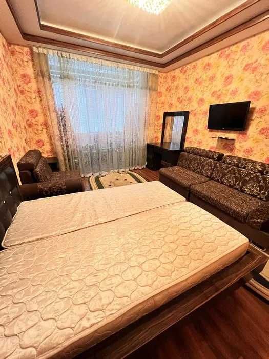 Юнусабад Ц-2 орр метро Минор 3х ком 100м2 Евро ремонт;