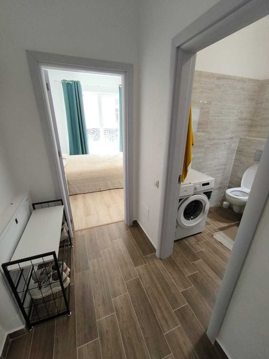 Închiriez apartament în regim hotelier zona Mall