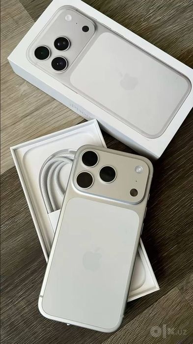 iPhone 17 pro max 256 GB Silver