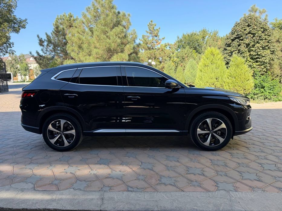 BYD Song Plus 2023! Flagship 505 km li. Holati ideal  Rangi Qora