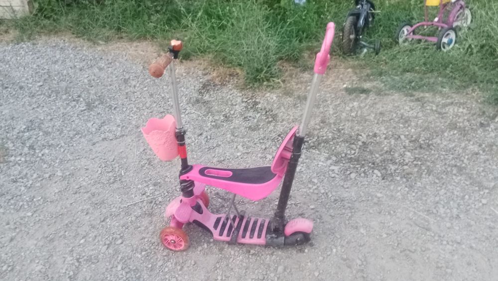 Продам детский самокат