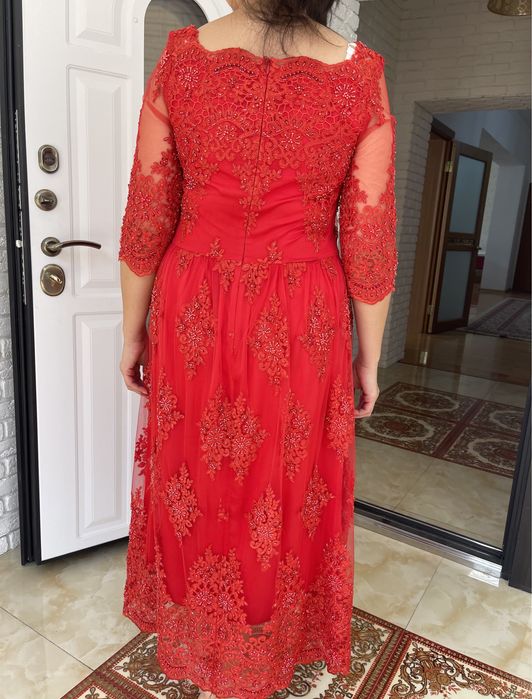 Женское платье