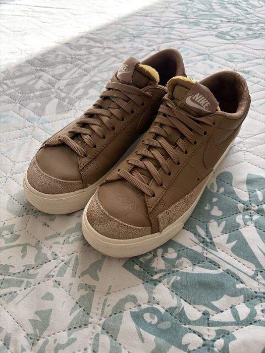 Кецове Nike W blazer low platform