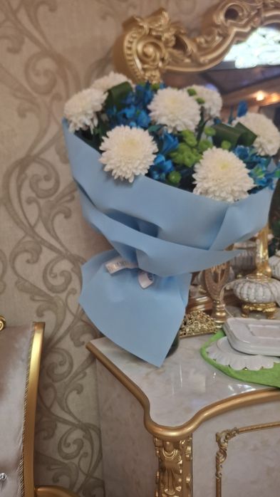 Свежий букет гуллар сотилади