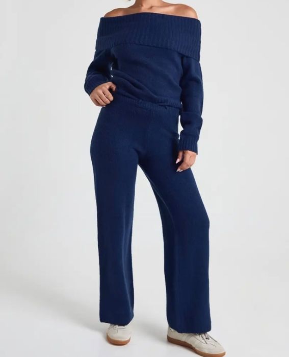 Compleu tricot sezon nou Italia.