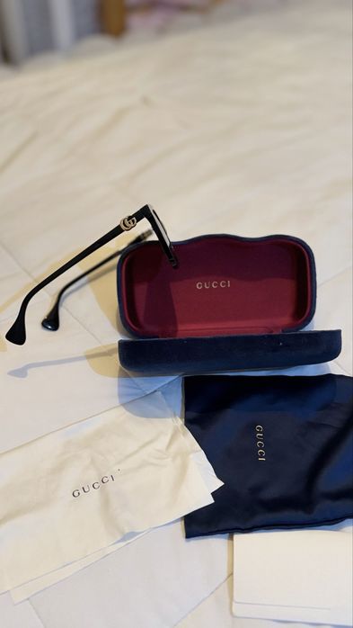 Очки солнцезащитные брендовые