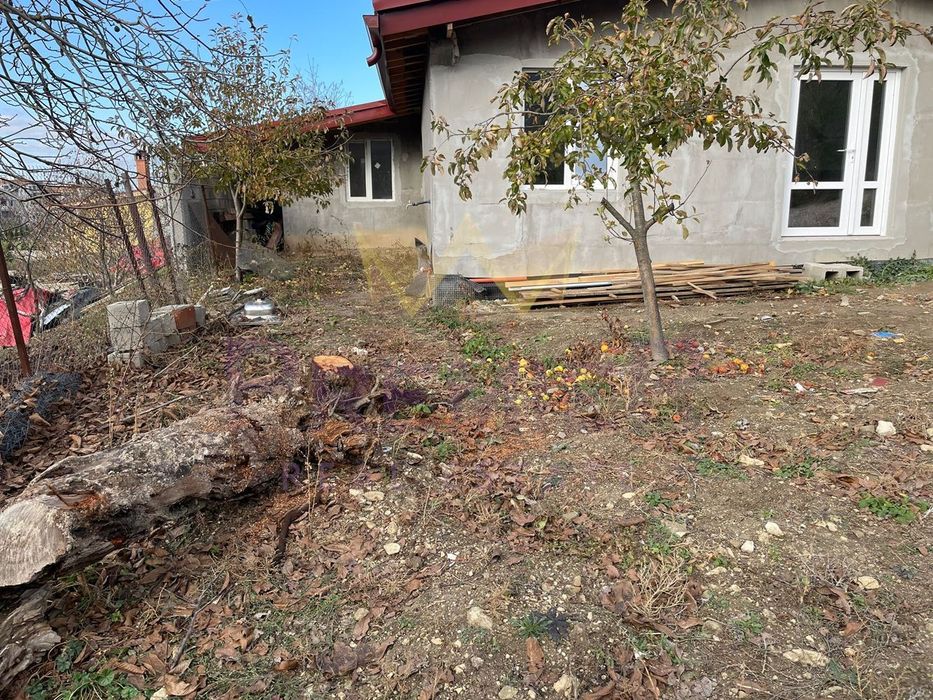 Продава се Къща в Провадия - 90 кв.м за 806 €/кв.м - Снимка #3